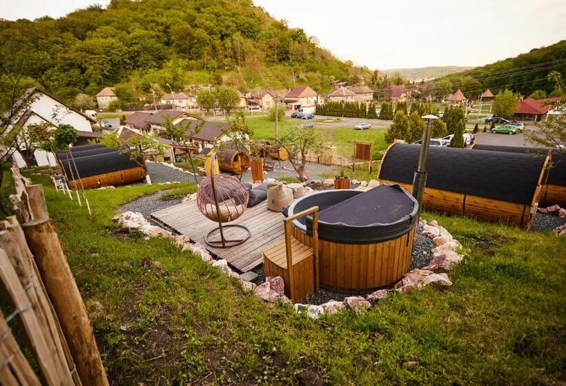 پانسیون Complex Butoaiele Transilvaniei Cazare & Spa Natura Relaxare