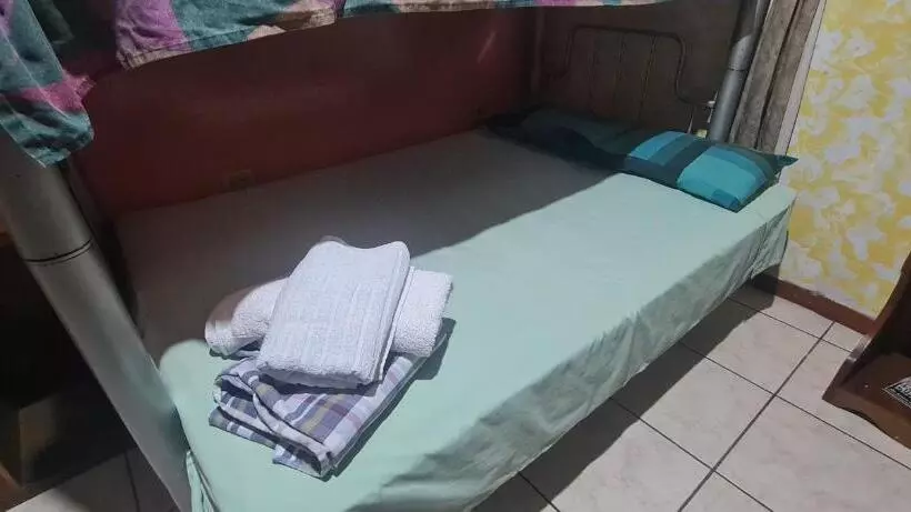 پانسیون Hostal Doña Mercedes