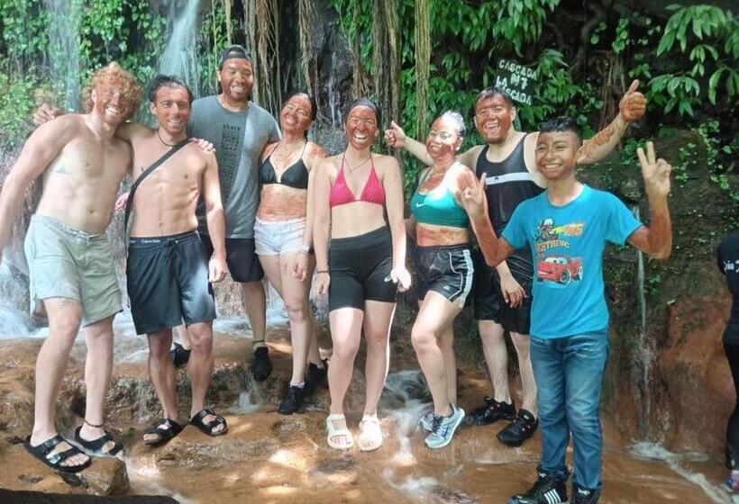 پانسیون Hostal Doña Mercedes