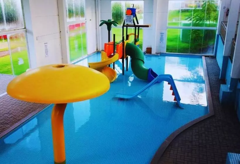 Lomakeskus Maestro Thermas Park