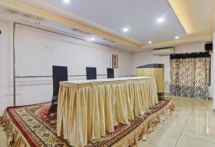 Treebo Symphony Hotels And Resorts Angamally