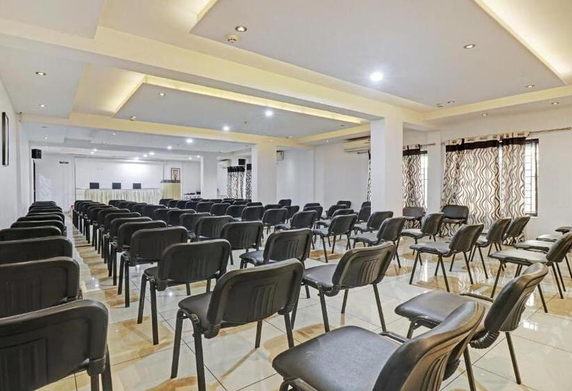 Treebo Symphony Hotels And Resorts Angamally