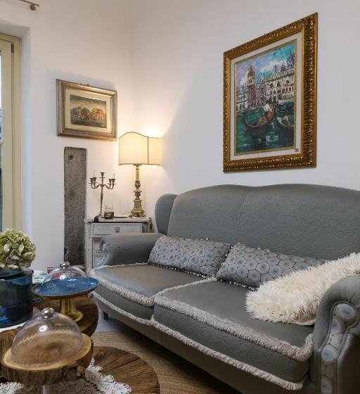 Villa Casati Italiana