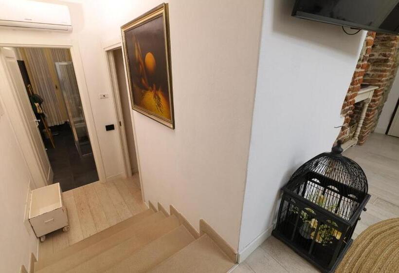 Villa Casati Italiana