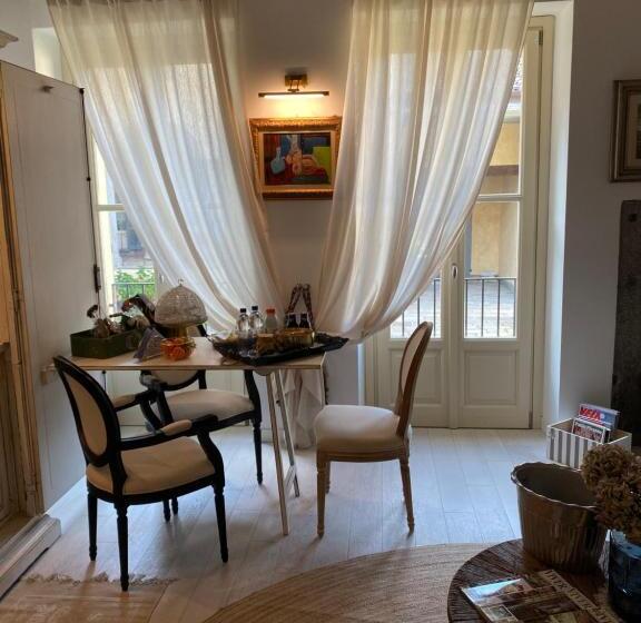 Villa Casati Italiana