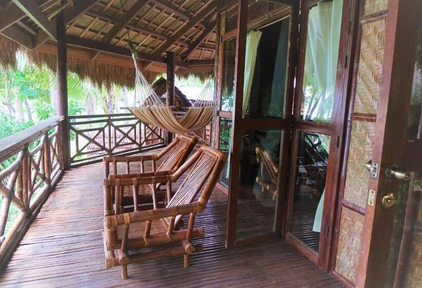 Villa Marmarine Beach Resort & Restaurant