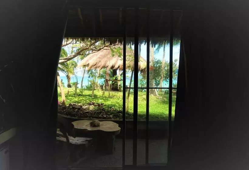 Villa Marmarine Beach Resort & Restaurant