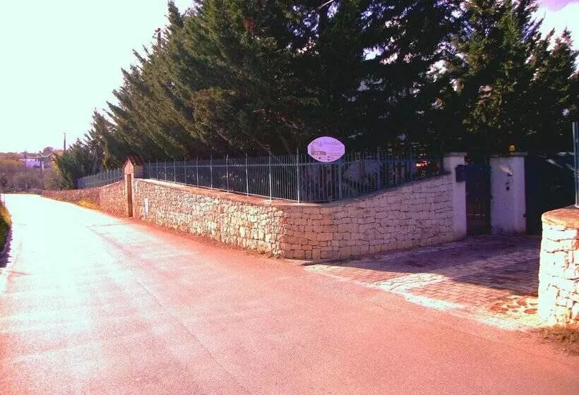 ベッドアンドブレックファースト La Casetta Dei Sogni D'oro