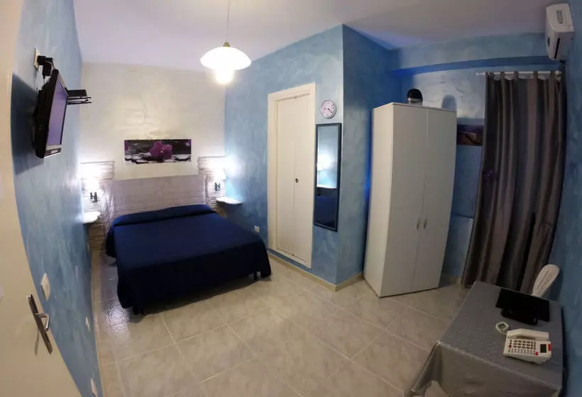 تختخواب و صبحانه Oceano & Mare