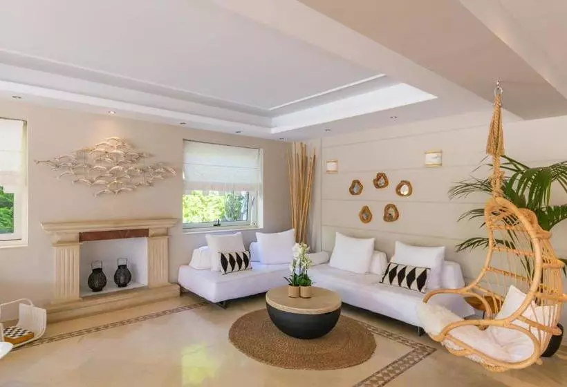 Drossia Palms Hotel And Nisos Beach Suites