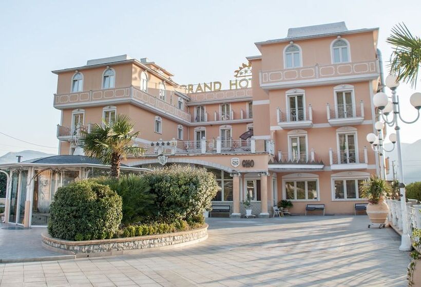 Grand Hotel Osman & Spa E Ristorante Il Danubio