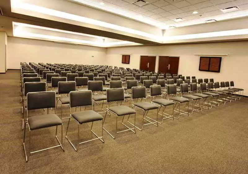 فندق City Express By Marriott Tijuana Insurgentes