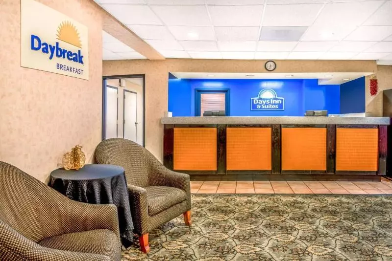 هتل Days Inn By Wyndham Albuquerque Downtown