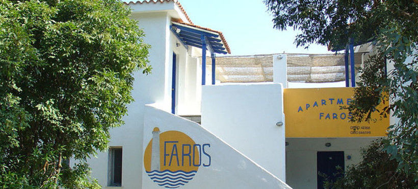 Отель Faros Apartments