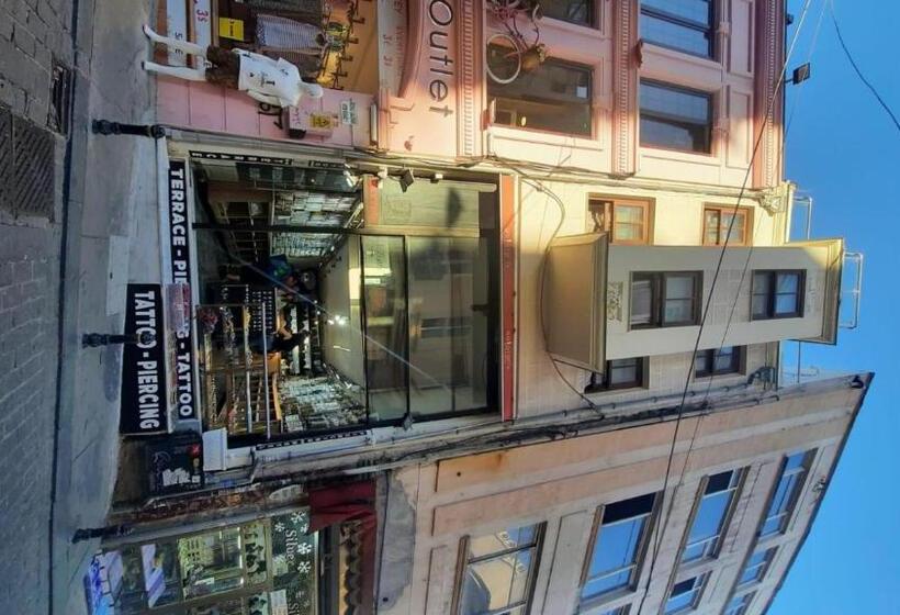 ホテル Galata Life Istanbul