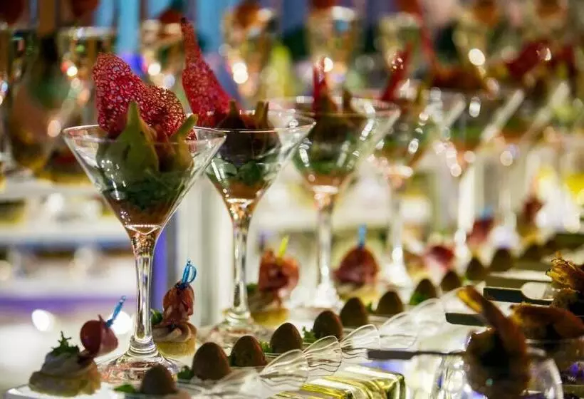 בית מלון כפרי Kolymbia Sun