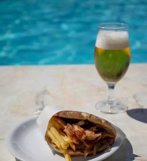 בית מלון כפרי Kolymbia Sun