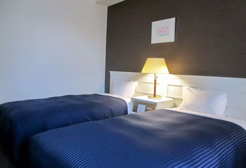 Отель Livemax Budget Sapporo