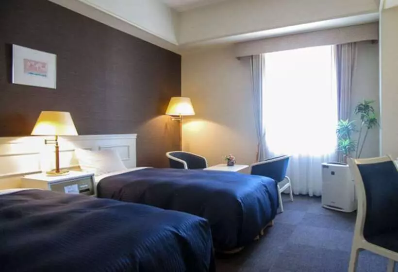 Отель Livemax Budget Sapporo