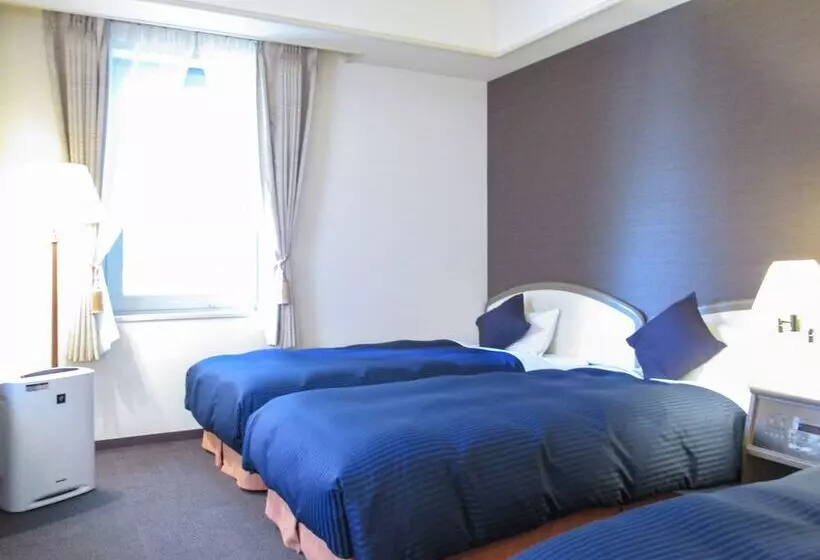 Отель Livemax Budget Sapporo