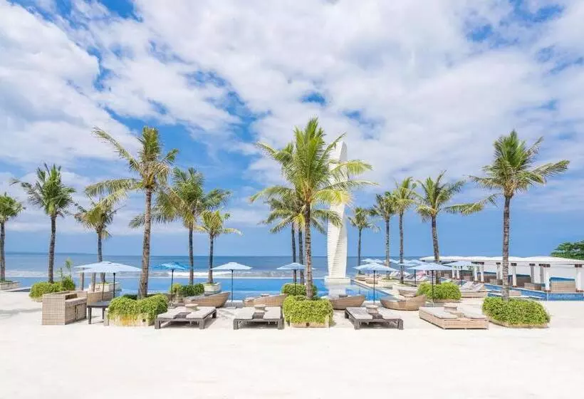 Szálloda Lv8 Resort