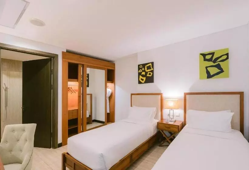 Szálloda Lv8 Resort