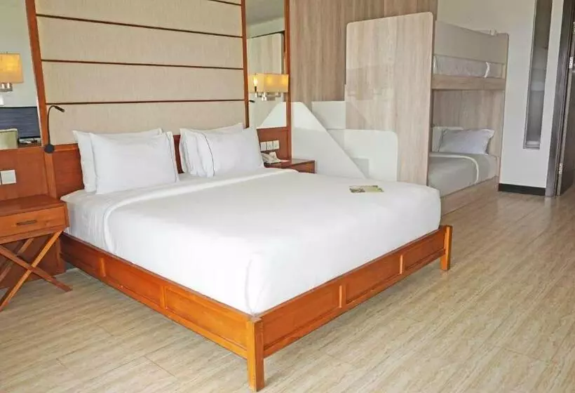 Szálloda Lv8 Resort