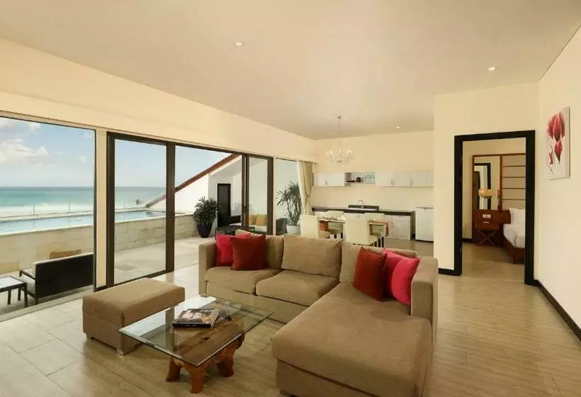 Szálloda Lv8 Resort