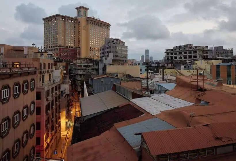 هتل Ole Tai Sam Un