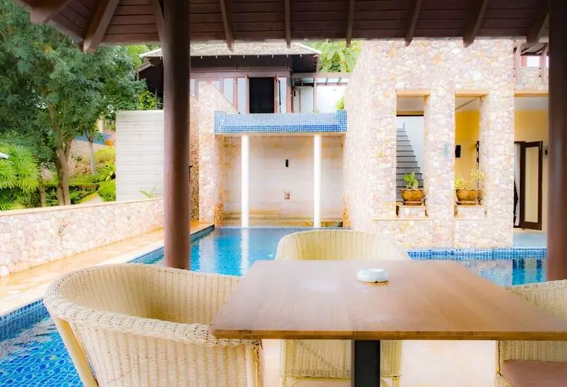 ホテル Pawanthorn Luxury Pool Villa Samui
