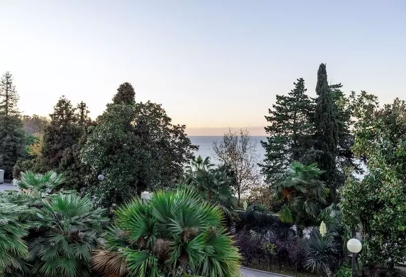 בית מלון כפרי Primorskaya