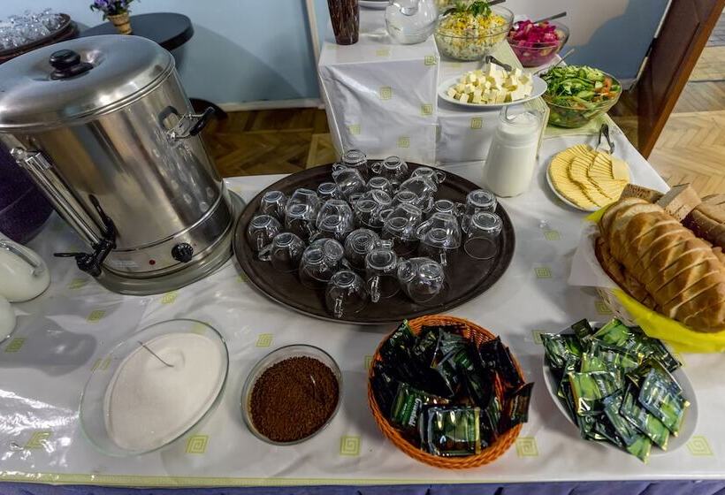 בית מלון כפרי Primorskaya