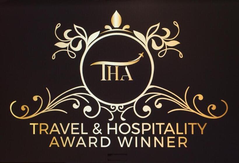 فندق Royal Suites