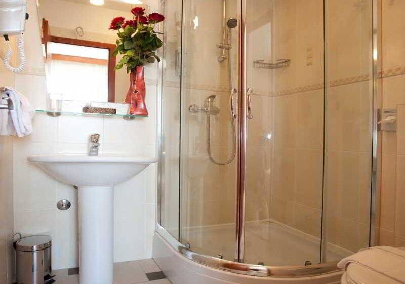 فندق Royal Suites