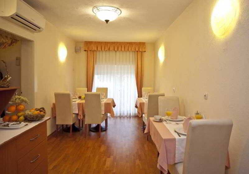 فندق Royal Suites