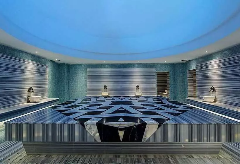 هتل Seashell Resort & Spa