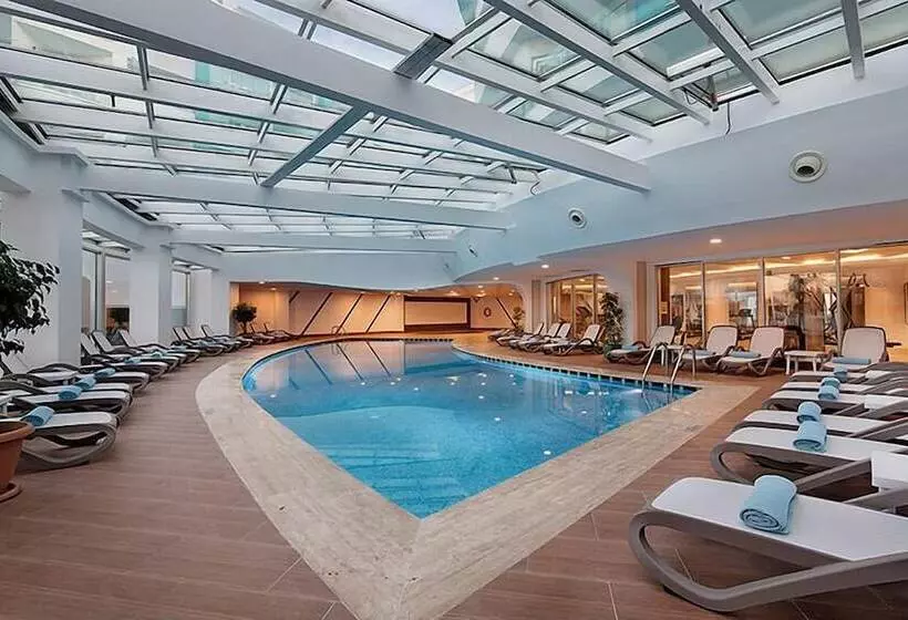 هتل Seashell Resort & Spa