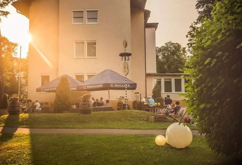 ホテル Solegarten