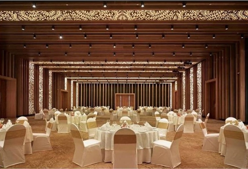 هتل Taj Yeshwantpur Bengaluru