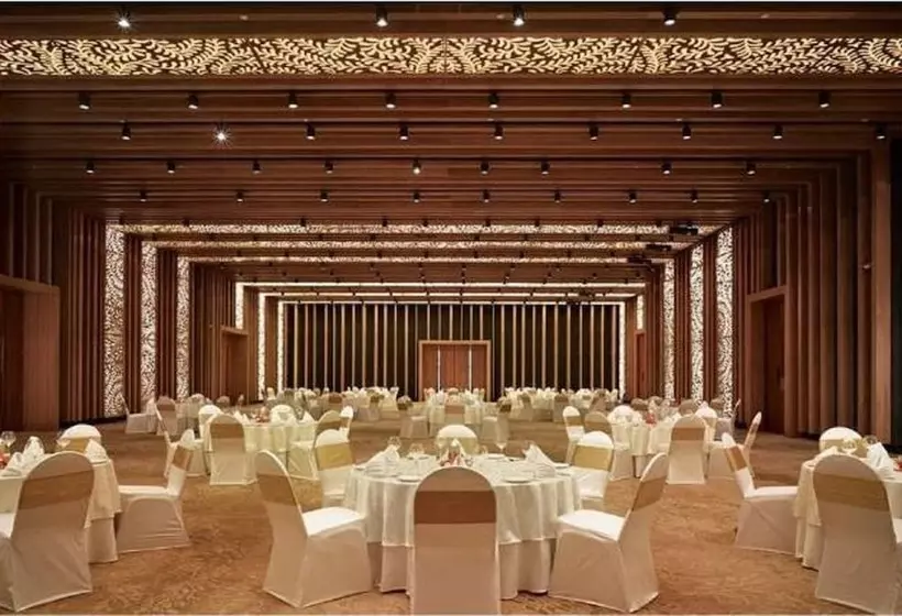 Hotel Taj Yeshwantpur Bengaluru