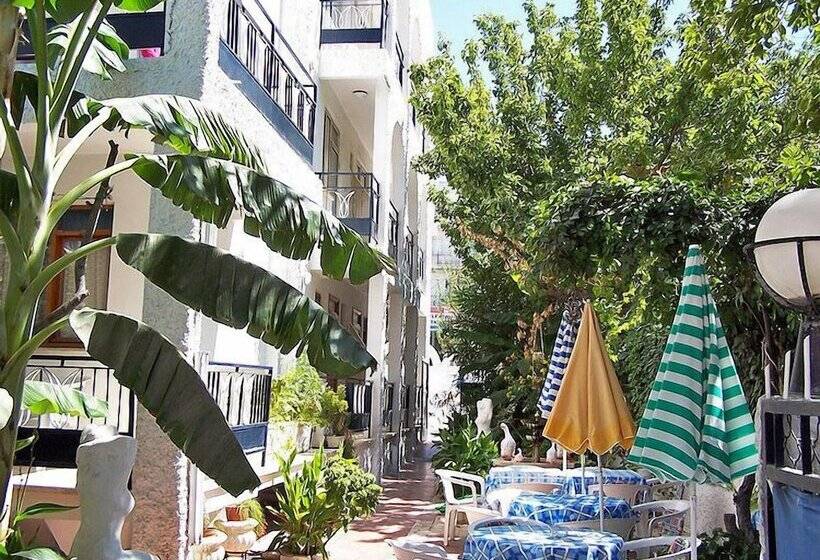 酒店 Villa Fortin Pansiyon