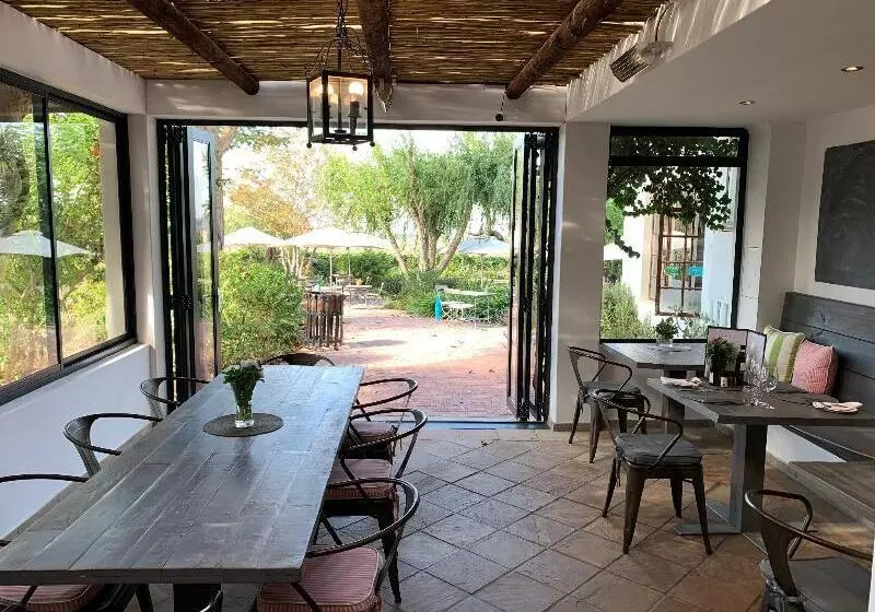 בית מלון כפרי Wedgeview Country House & Spa