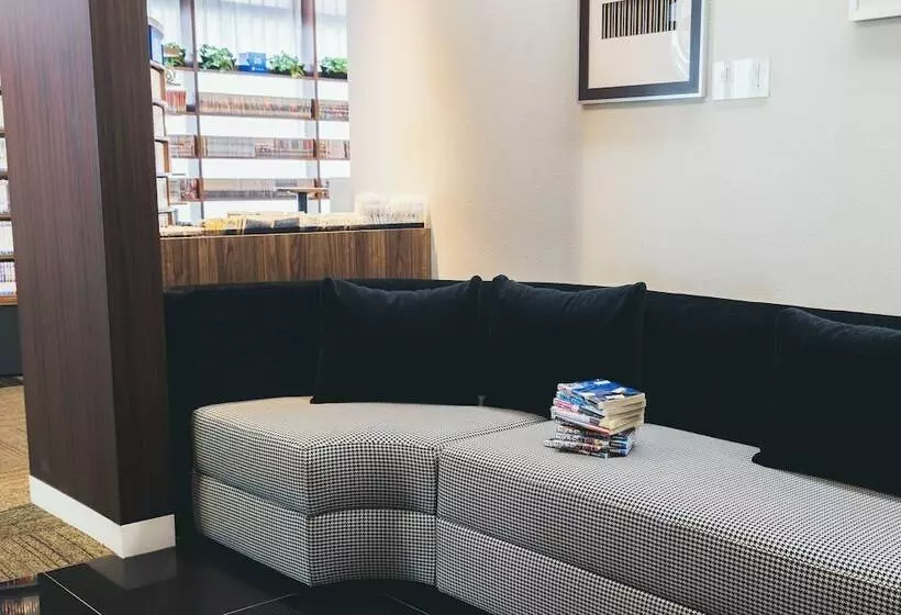 Quintessa Hotel Kokura Comic & Books