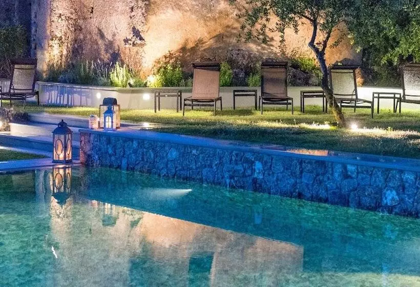 Romantic Hotel & Restaurant Villa Cheta Elite