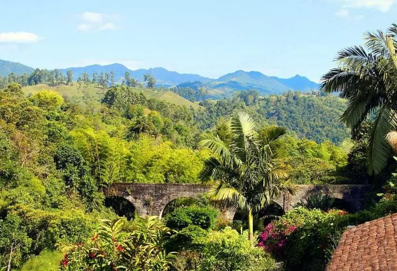 هاستل Ecolodge Puente Explanacion