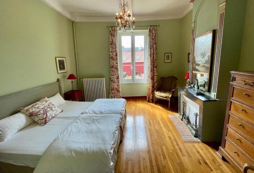 ベッドアンドブレックファースト Chambres D Hôte Le Clos De L Argolay