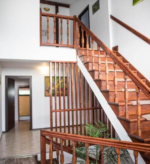 Bed and Breakfast Restaurant Pensiunea Carmen