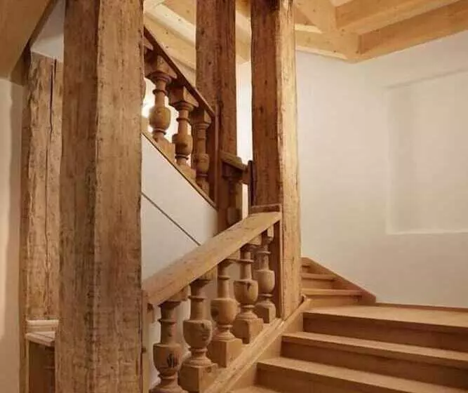 Freischutz Apartments