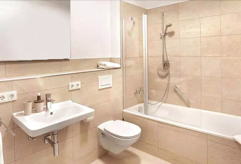 Freischutz Apartments