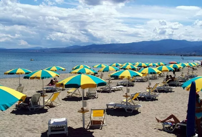 Hotelli Happy Camp In Camping Villaggio Thurium